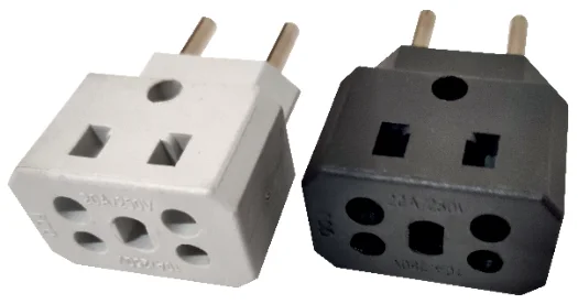Adaptador 10/20A — Homelux